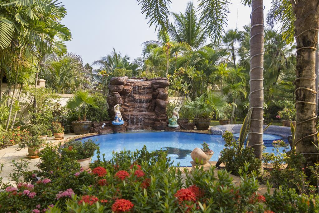 Relaxing Palm Pool Villa And Tropical Garden Bang Lamung Luaran gambar